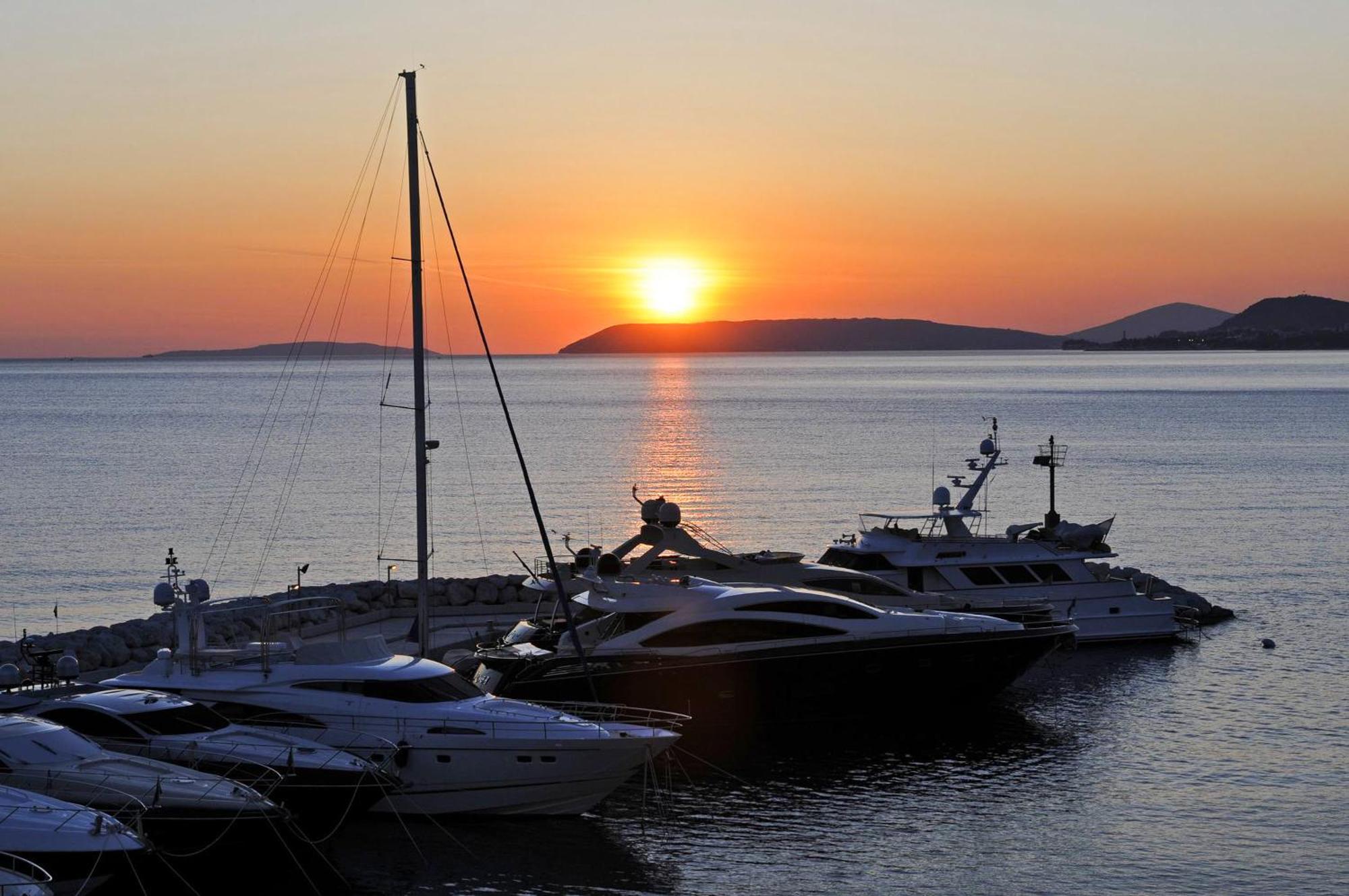 Premium Apartments - Lavica Beach Подстрана Екстер'єр фото