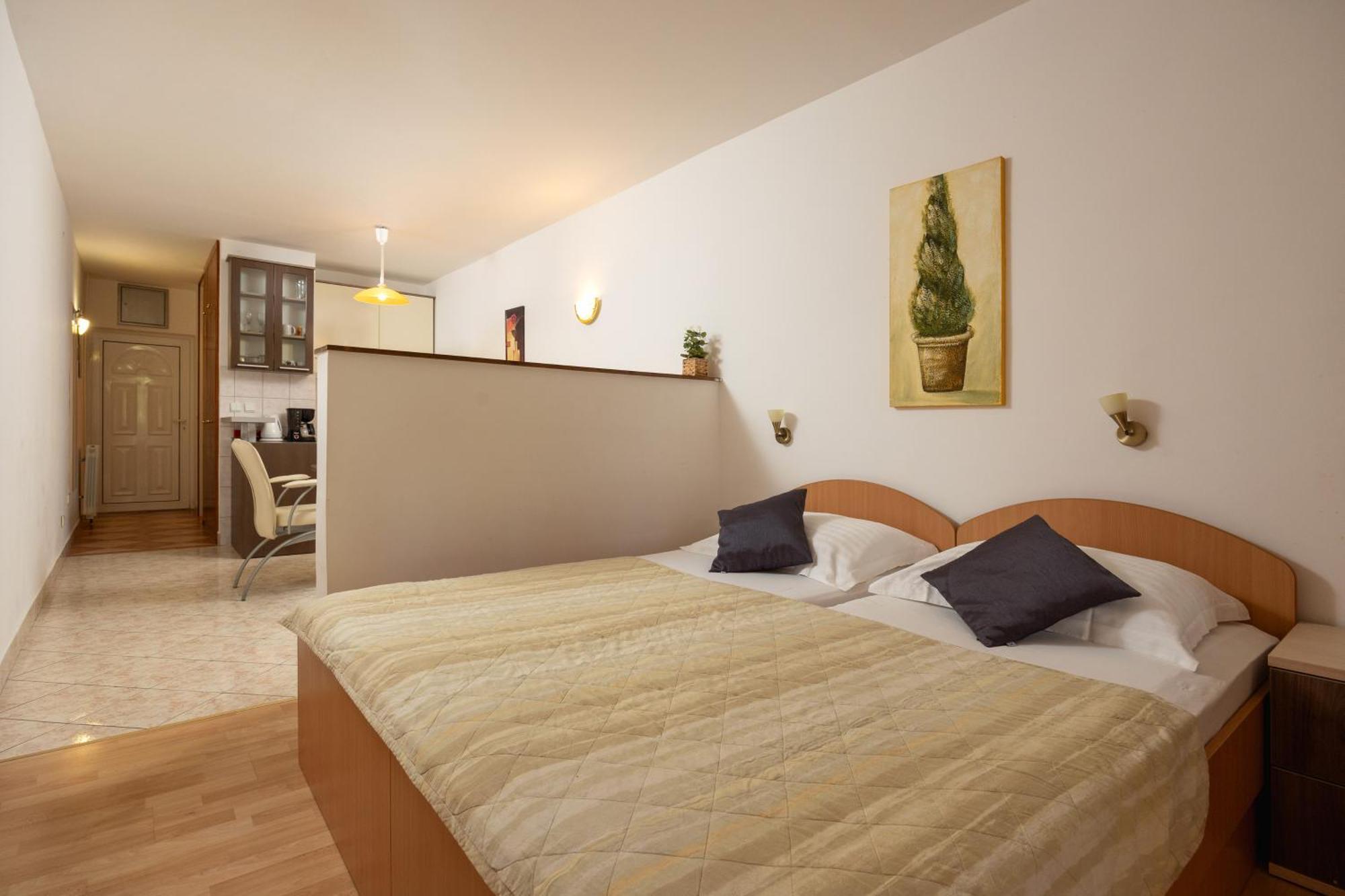 Premium Apartments - Lavica Beach Подстрана Екстер'єр фото