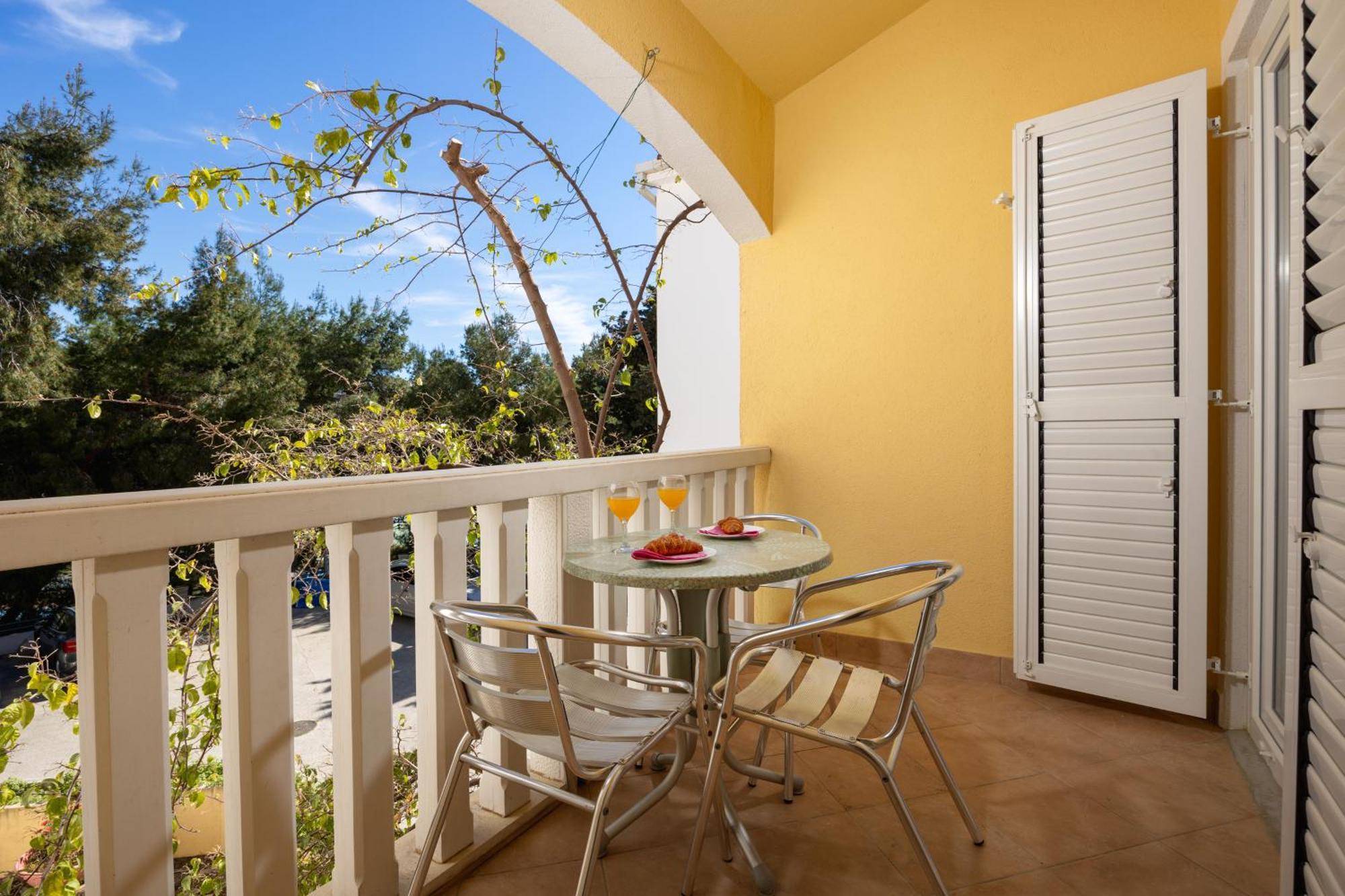 Premium Apartments - Lavica Beach Подстрана Екстер'єр фото